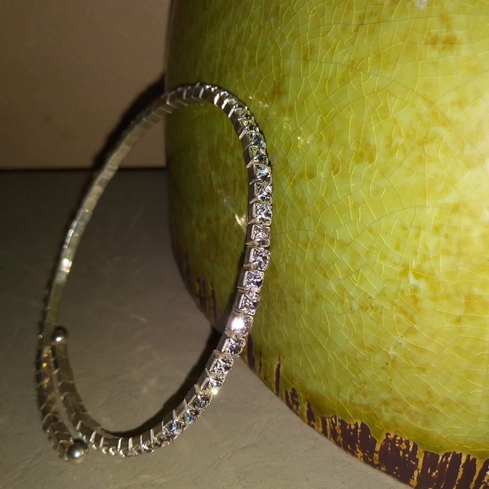 RHINESTONE CHOKER - FLEXIBLE